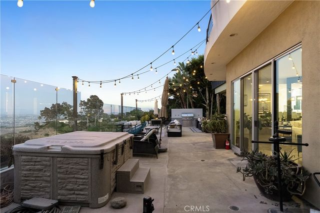 3230 Tyrol Drive, Laguna Beach, CA 92651