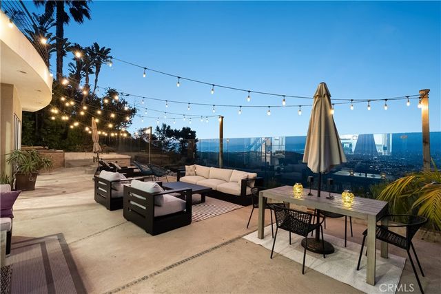 3230 Tyrol Drive, Laguna Beach, CA 92651
