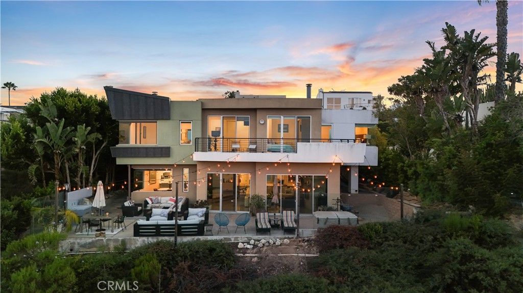 3230 Tyrol Drive, Laguna Beach, CA 92651
