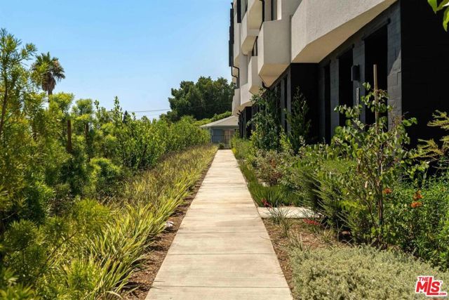 3832 N Emery Way, Los Angeles, CA 90065