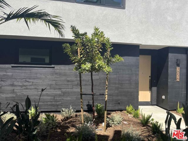 3832 N Emery Way, Los Angeles, CA 90065