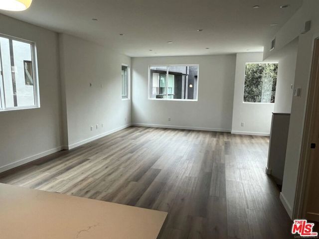 3832 N Emery Way, Los Angeles, CA 90065