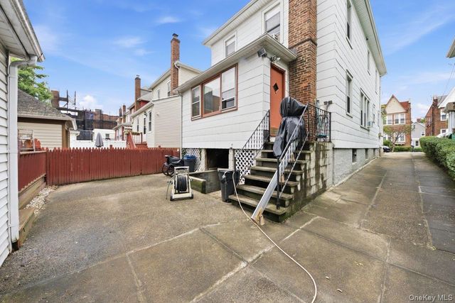 338 E 238th Street, Bronx, NY 10470