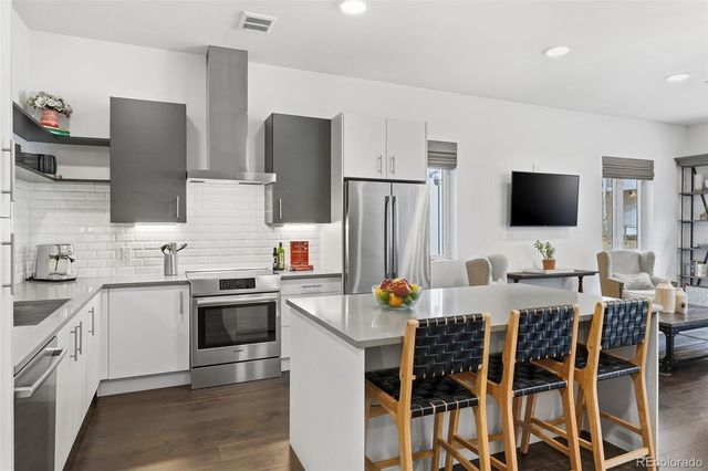 2530 Lawrence Street RA102, Denver, CO 80205