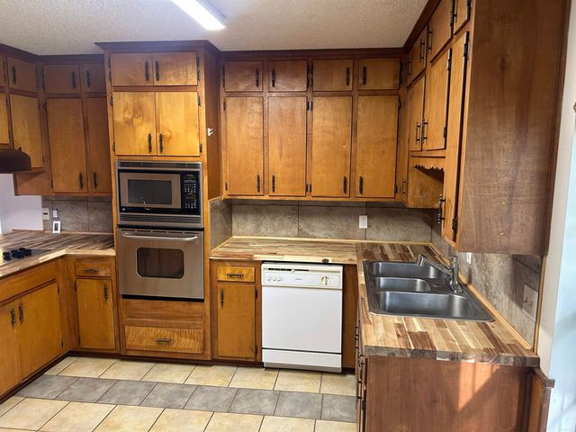 309 Ritchwood Drive, Pine Bluff, AR 71603