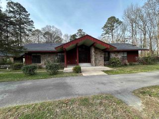 309 Ritchwood Drive, Pine Bluff, AR 71603