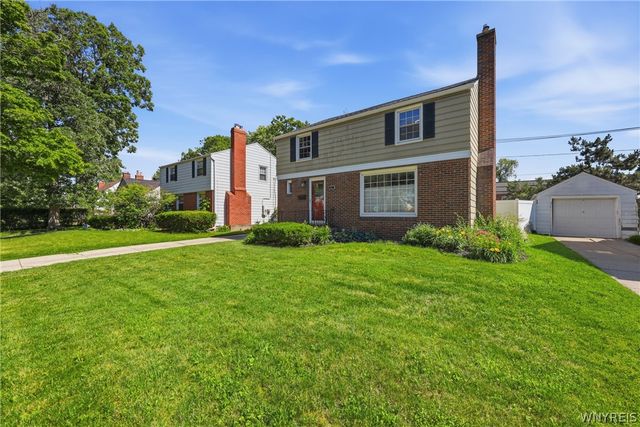 57 Gardenwood Lane, Tonawanda, NY 14223