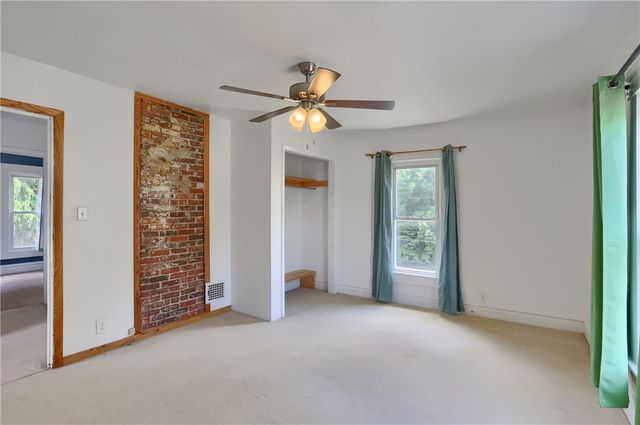 408 N Vine St, New Castle, PA 16101