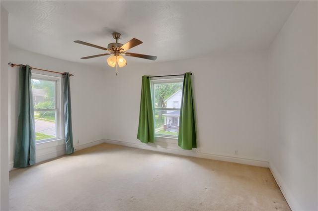 408 N Vine St, New Castle, PA 16101