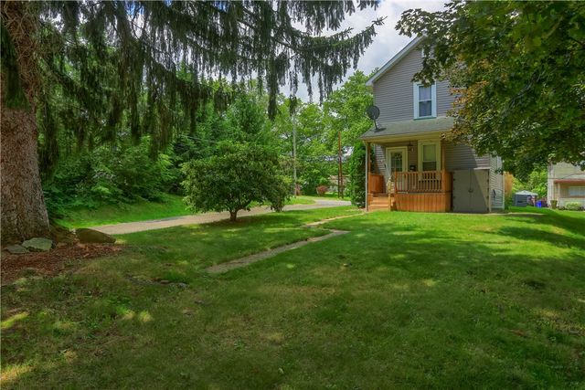 408 N Vine St, New Castle, PA 16101
