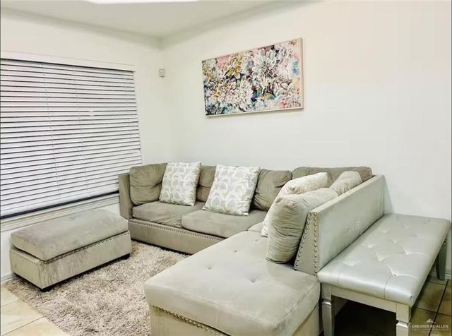 2109 N Dahlia Street, Pharr, TX 78577