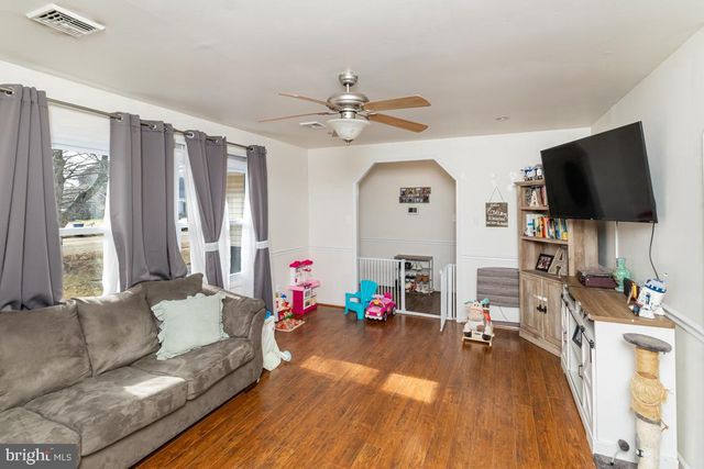 930 COPLEY AVE, Waldorf, MD 20602