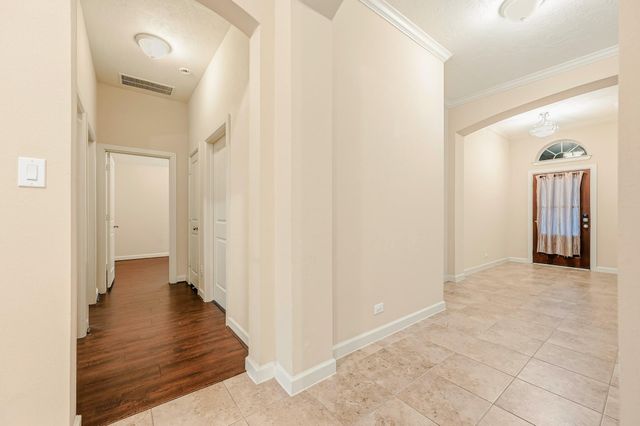 18315 E Willow Oak Bend Drive, Cypress, TX 77433