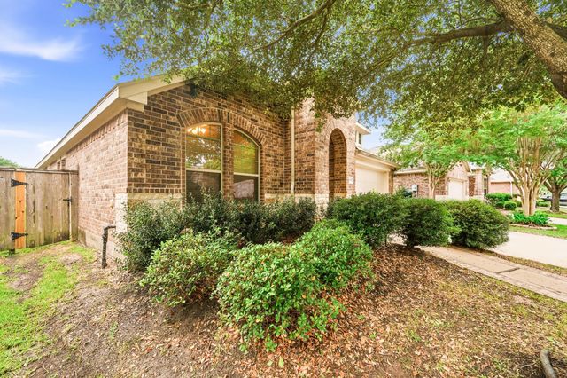 18315 E Willow Oak Bend Drive, Cypress, TX 77433
