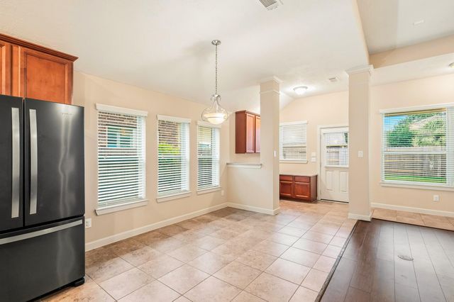 18315 E Willow Oak Bend Drive, Cypress, TX 77433