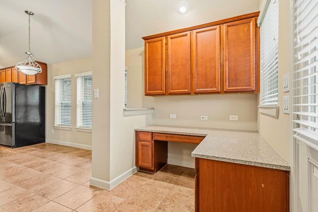 18315 E Willow Oak Bend Drive, Cypress, TX 77433