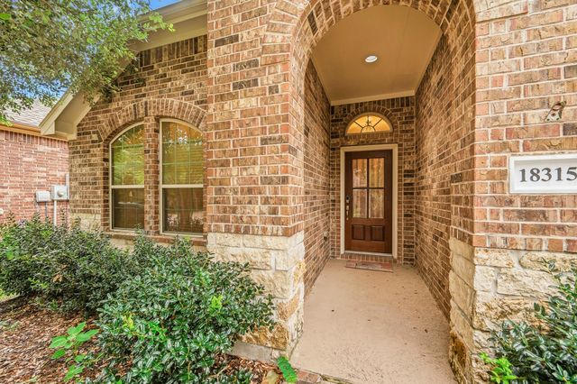 18315 E Willow Oak Bend Drive, Cypress, TX 77433
