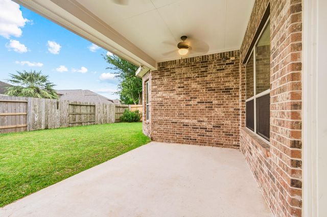 18315 E Willow Oak Bend Drive, Cypress, TX 77433