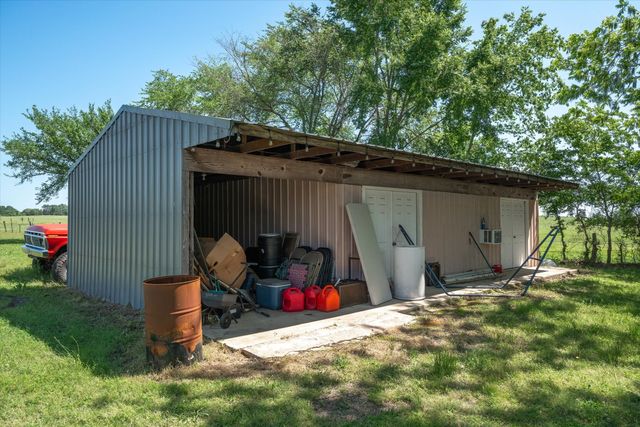 24289 State Highway 19, Canton, TX 75103