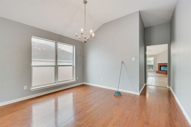 1606 Mt Zion Drive, Arlington, TX 76018
