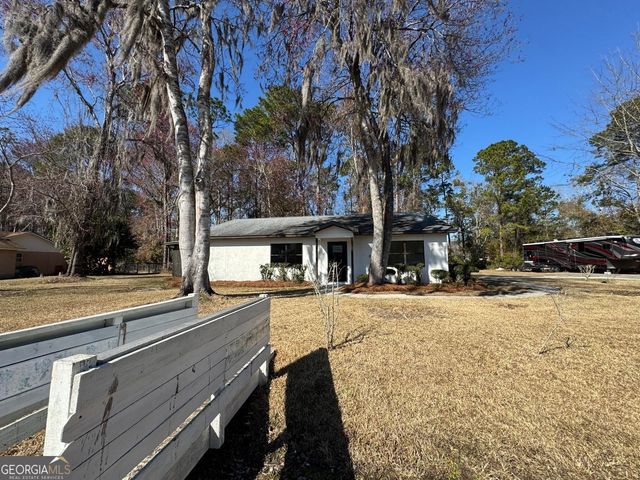 101 Royal Circle, Kingsland, GA 31548