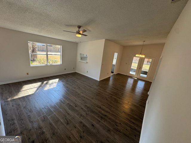 101 Royal Circle, Kingsland, GA 31548