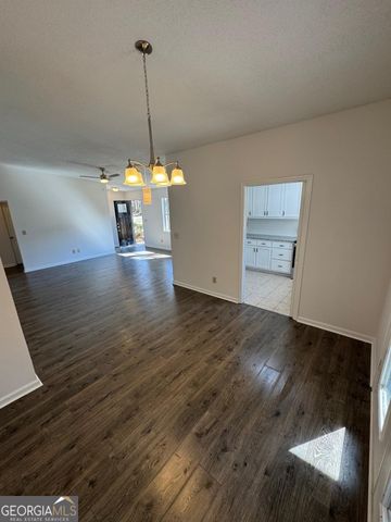 101 Royal Circle, Kingsland, GA 31548