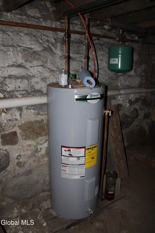 614 Palmer Avenue, Corinth, NY 12822