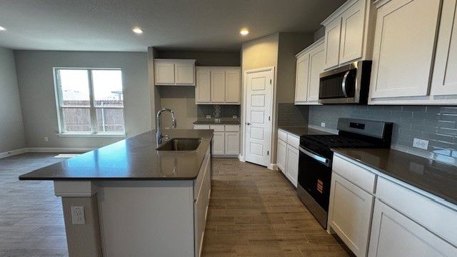 125 GOODNIGHT Court, Cleburne, TX 76033