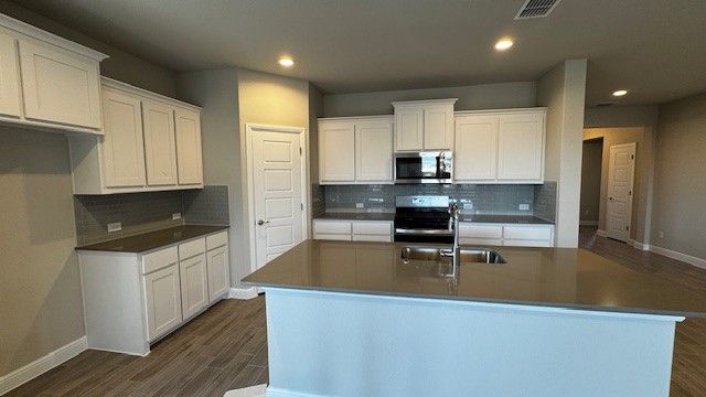125 GOODNIGHT Court, Cleburne, TX 76033
