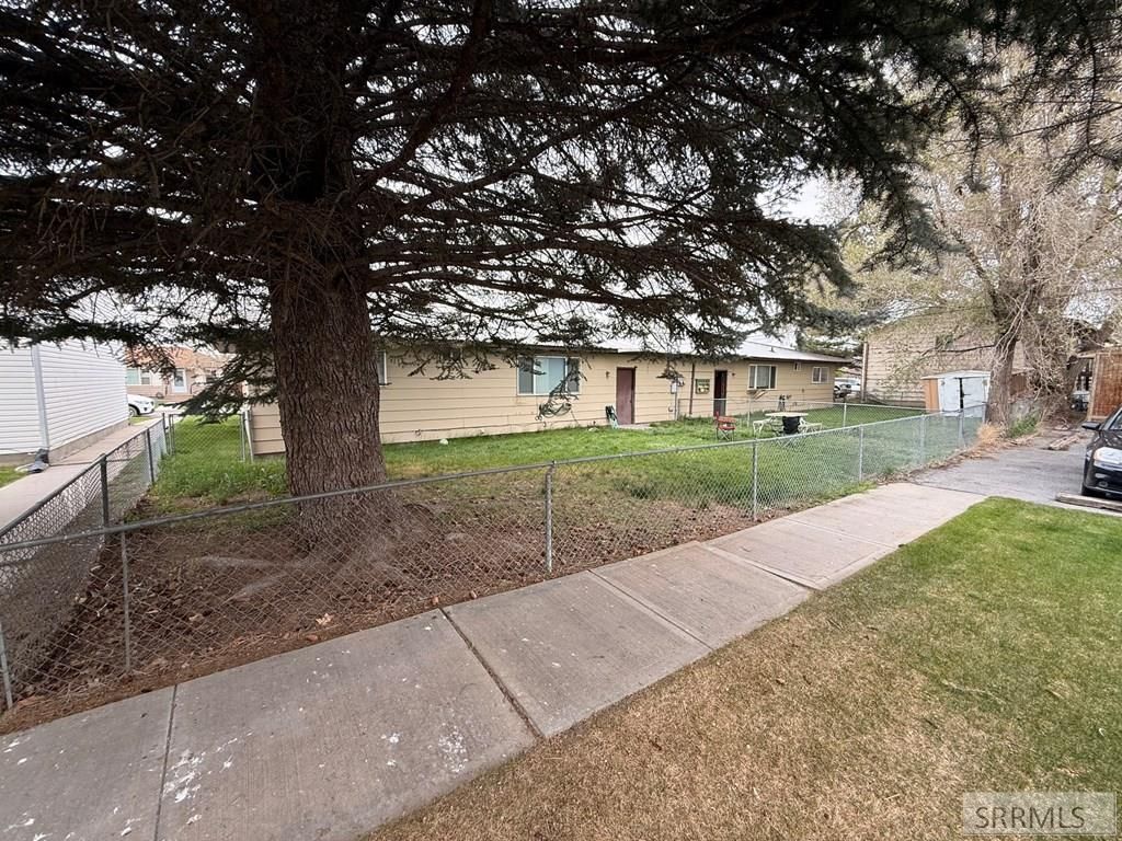 Image 10 of property listing at 1128 Mckinley Avenue # 1138, Pocatello, ID 83201
