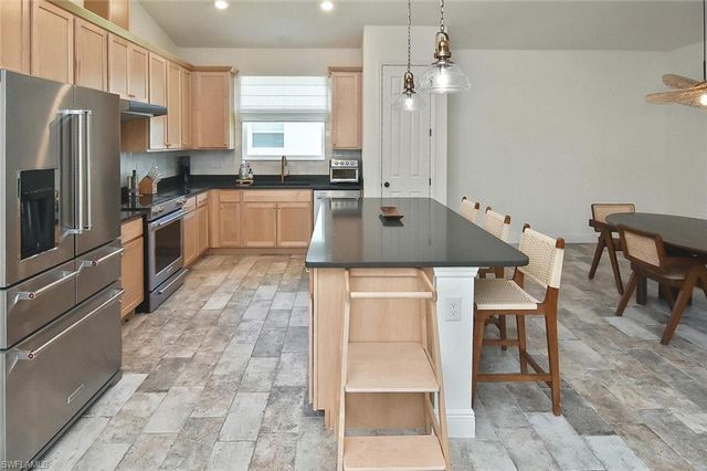 6688 Estero Bay DR, Fort Myers, FL 33908