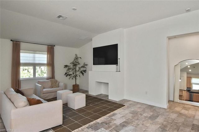 6688 Estero Bay DR, Fort Myers, FL 33908