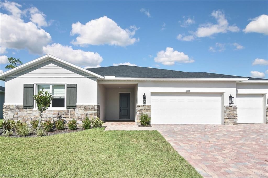 6688 Estero Bay DR, FORT MYERS, FL 33908 — photo 2