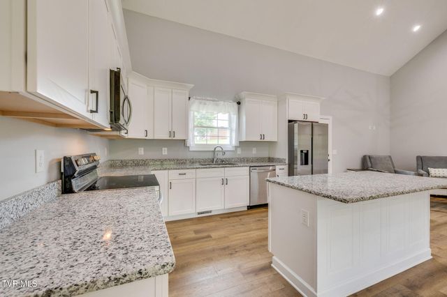 453 Wilbur Dam Road, Elizabethton, TN 37643