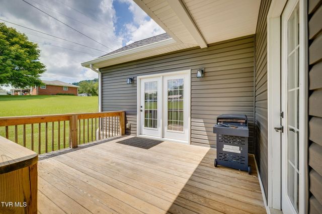453 Wilbur Dam Road, Elizabethton, TN 37643