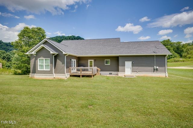 453 Wilbur Dam Road, Elizabethton, TN 37643
