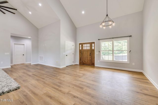 453 Wilbur Dam Road, Elizabethton, TN 37643