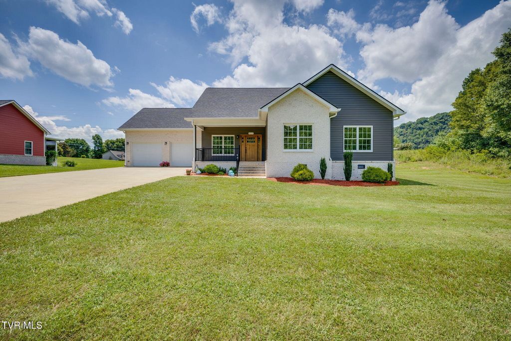453 Wilbur Dam Road, Elizabethton, TN 37643