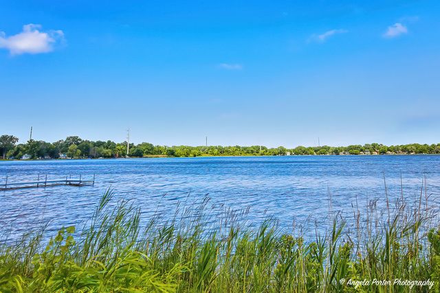 23100 W Villa Rica Road, Antioch, IL 60002