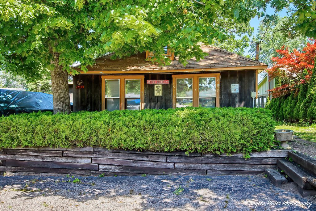 23100 W Villa Rica Road, Antioch, IL 60002