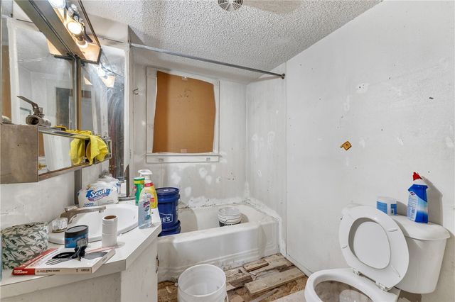 414 Ewalt Avenue, Springdale, AR 72764