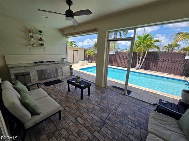 1104 NW 24TH AVE, Cape Coral, FL 33993