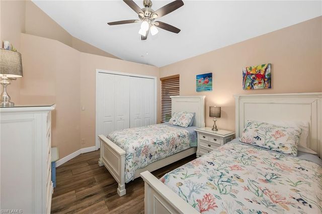 934 Marble DR, Naples, FL 34104