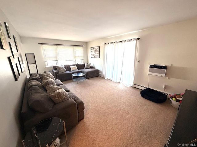 101 Harding Avenue 2nd Fl, Long Beach, NY 11561