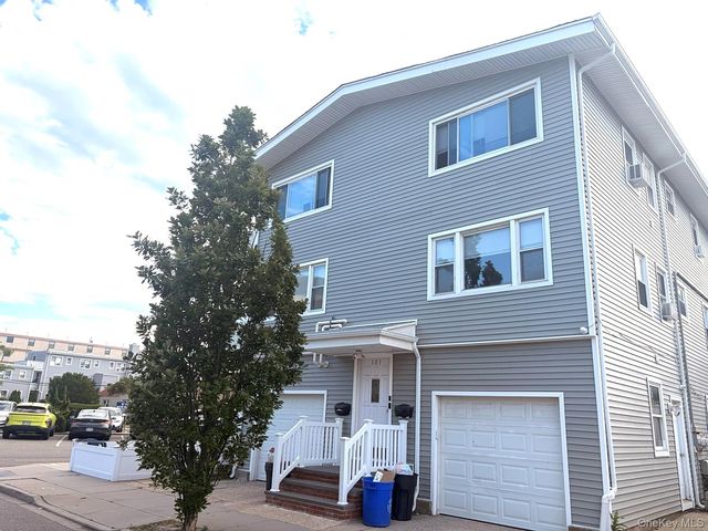 101 Harding Avenue 2nd Fl, Long Beach, NY 11561