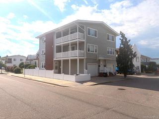 101 Harding Avenue 2nd Fl, Long Beach, NY 11561
