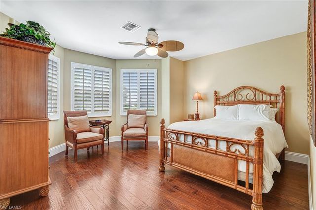 5640 Williams DR, Fort Myers Beach, FL 33931