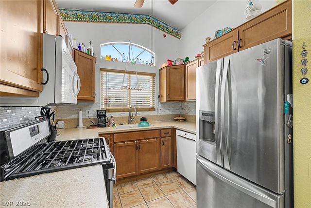 6644 Mount Dutton Drive, Las Vegas, NV 89156