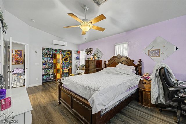 6644 Mount Dutton Drive, Las Vegas, NV 89156